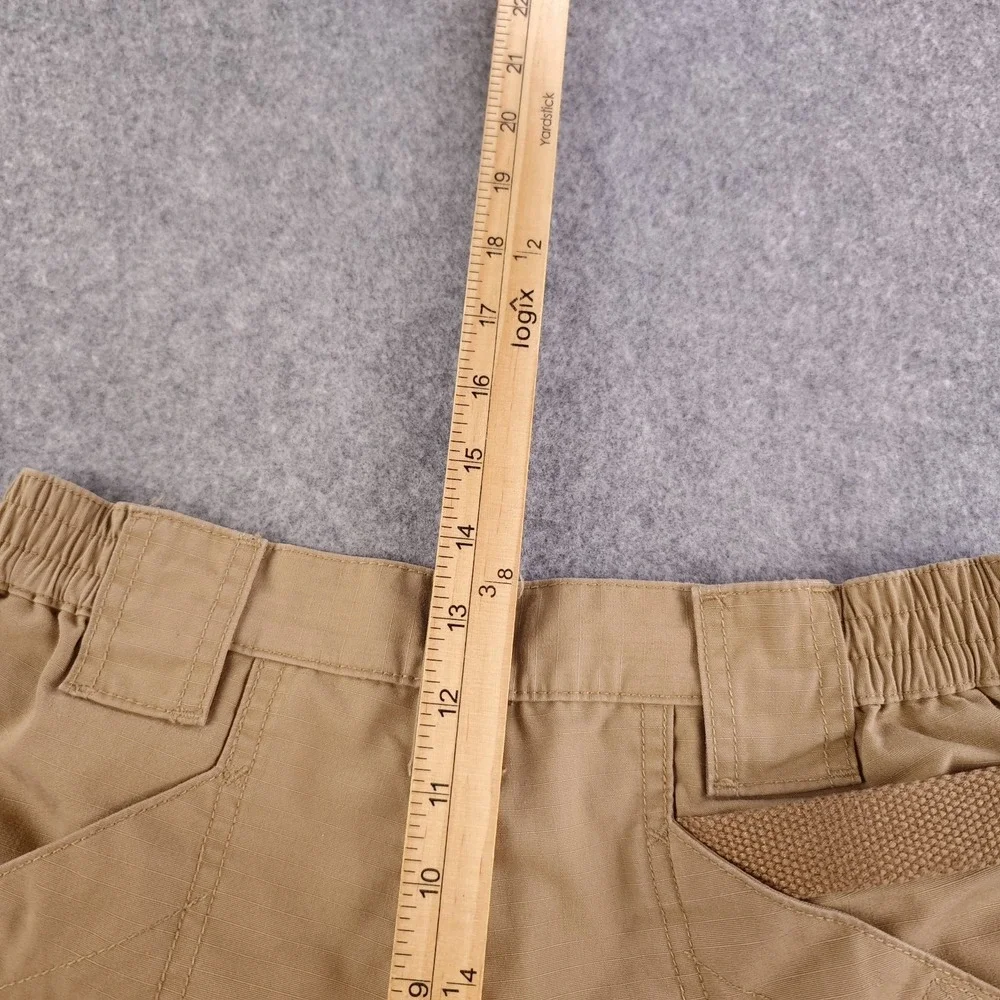 5.11 Tactical Cargo Shorts Mens 30 Tan Beige 9.5